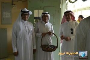 ببرنامج ” المعايدة ” استقبل طلاب ثانوية المنيزلة الأحد الماضي