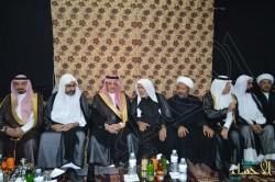 أمير الشرقية يزور ذوي الشهداء والمصابين جراء الحادث الإرهابي بالدالوة