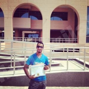 ” حسين أحمد ” يتخرّج من جامعة فيصل
