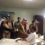 ولي العهد يزور مصابي الهجوم الإرهابي على مسجد الإمام الرضا و يوجه بإلحاقهم إلى السلك العسكري
