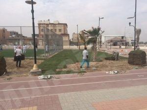 بلدية الجفر تبسط العشب الأخضر في حديقة الوجاج