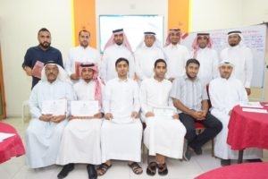 ختام دورة الإعلامي الناجح  بمركز النشاط الاجتماعي بالمنيزلة