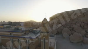 للأرضِ عيدٌ وللأحساءِ عِيدانِ