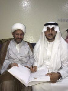 ياسر يكتب عقد زواجه
