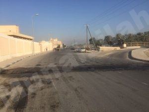 مطبات جديدة بالمنيزلة وشباب يساهمون في دهنها