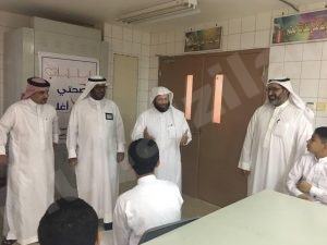 تدشين مبادرة ( صحتي أغلى ) بمتوسطة الطفيل بن عمرو بالمنيزلة