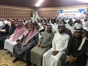 أهالي المنيزلة يصوتون لانتخاب ممثل المنيزلة في لجنة التنمية الاجتماعية الأهلية بالجفر