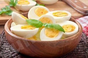 فوائد كبيرة لتناول البيض على وجبة السحور