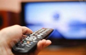 بين “الريموت” و”باب الثلاجة”.. احمِ نفسك واحذر المخاطر!