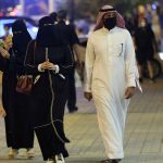 «الخضيري» يحذر من التدخين بكل أنواعه.. ويوضح علاقته بالسرطان