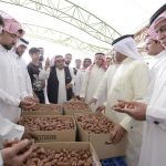 فلكية جدة تعلن موعد حدثين في سماء المملكة أحدهما تعامد القمر على الكعبة