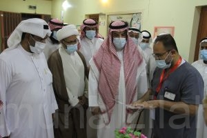 بالصور : اليوم الأول من حملة التبرع بالدم يغلق على 103 متبرعين