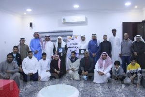 بالصور : توقيع اتفاقية شراكة مجتمعية بين #المنيزلة_نيوز وعائلة الخليفة بالمنيزلة