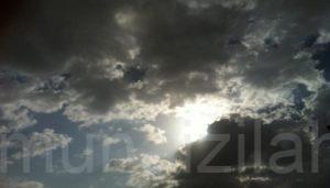 طقس الأربعاء: سماء غائمة جزئيًا يتخللها سحب ممطرة على مناطق عدة