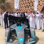 «المرور» يحذّر من مخالفة مرتبطة بتباطؤ السرعة: تعرقل الحركة