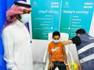 إدارة تعليم الأحساء.. تنشر صور تطعيم الطلبة استعدادا للعودة الحضورية العام الدراسي القادم