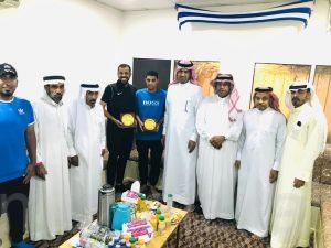 “الرويشد” يكرم نجوم التحكيم بالمنيزلة
