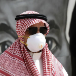 شؤون الحرمين: إعادة إجراءات التباعد الجسدي بين المصلين والمعتمرين بدءًا من الغد