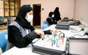 التدريب التقني والمهني تحدث تخصصاتها وأقسامها