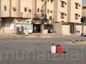 هبوط أرضي في ثلاث مواقع بالمنيزلة والأهالي تتذمر