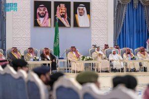 وزير الداخلية يزور محافظة الأحساء ويلتقي قادة القطاعات الأمنية وعددا من أهالي المحافظة