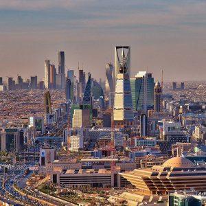«الأرصاد» عن طقس الجمعة: أمطار رعدية ورياح نشطة على عدة مناطق