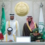بالفيديو: تعرف على قيمة غرامة إلقاء الأطعمة للحمام والحيوانات على الأرصفة بشكل عشوائي
