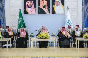 سمو نائب أمير الشرقية يلتقي أهالي الأحساء ويقيم مأدبة عشاء تكريماً لهم