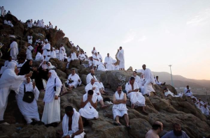 وزير الصحة يعلن نجاح خطط المنظومة الصحية لموسم الحج وخلوّه من أي تفشيات