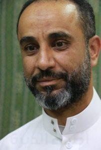 «العيد» يغادر المستشفى ويستقبل زائريه في منزل والده
