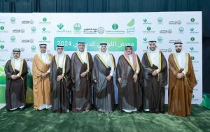 محافظ الأحساء يدشّن معرض اللومي الحساوي 2024