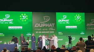 طلاب صيدلة جامعة الملك فيصل يحققون إنجازاً ذهبياً في مؤتمر دوفات الدولي بدبي
