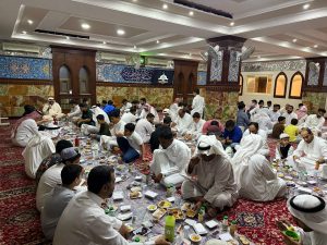 بالصور: جامع الإمام الجواد (ع) يثمّن وقفة الأسر والأيادي العاملة في إنجاح مائدة كريم أهل البيت (ع)