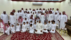 بالصور: “عائلة الدليم” تحتفل بعيد الفطر المبارك وتستقبل المهنئين