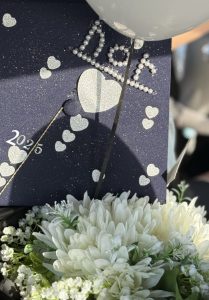 «حوراء العيد» تقطف ثمرة جهودها بتخرّجها (بمرتبة الشرف) من جامعة الملك فيصل