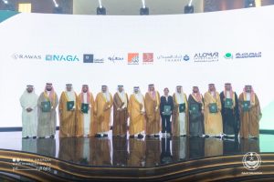 بالصور.. أمير الشرقية يرعى حفل إطلاق وجهة “لازورد” في الخُبر