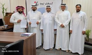 مركز النشاط الاجتماعي بالمنيزلة يوقع اتفاقية شراكة استراتيجية مع معهد إنجلش زون