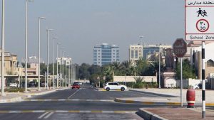 داخل الأحياء السكنية… «المرور» تصدر تعليمات بشأن قيادة السيارات