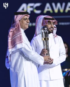 سالم الدوسري يتوج بجائزة أفضل لاعب في آسيا 2025