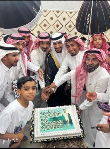 مركز النشاط الاجتماعي يحتفي بحارس نادي المنيزلة العريس «البراهيم»