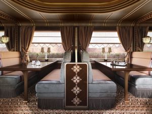 66 ضيفاً فقط.. رحلة سينمائية عبر الرمال الذهبية