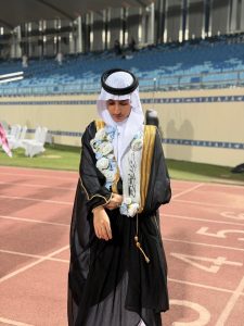 الفرحة تغمر «الحسن العبدالله» وعائلته بمناسبة تخرجه من جامعة الملك فيصل