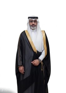 الأهل والأصدقاء يحتفون بتقاعد عبدالعزيز محمد السلطان بعد 27 عاماً من العطاء