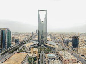 طقس الإثنين.. رياح نشطة مثيرة للأتربة وسحب رعدية ممطرة على عدة مناطق