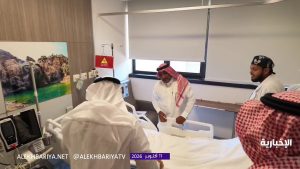 بالفيديو … وزير الصحة يتفقد مصابي الاعتداء الحوثي على مطار الملك خالد