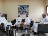 اللجنة الاهلية تزور مدرسة ابى الدرداء المتوسطة بالمنيزلة للاطلاع على أوضاعها